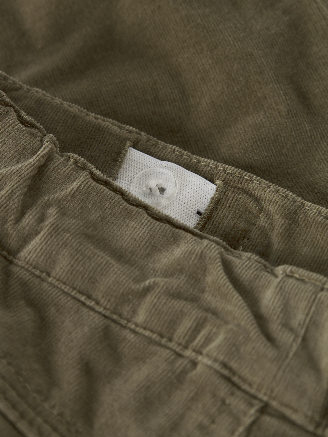 model_shot-front_full